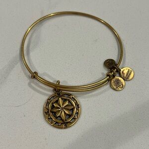 Compass Bracelet